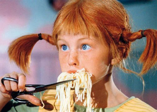 PP — Pipi — PIPPI — ππ — Lanngstrummpf